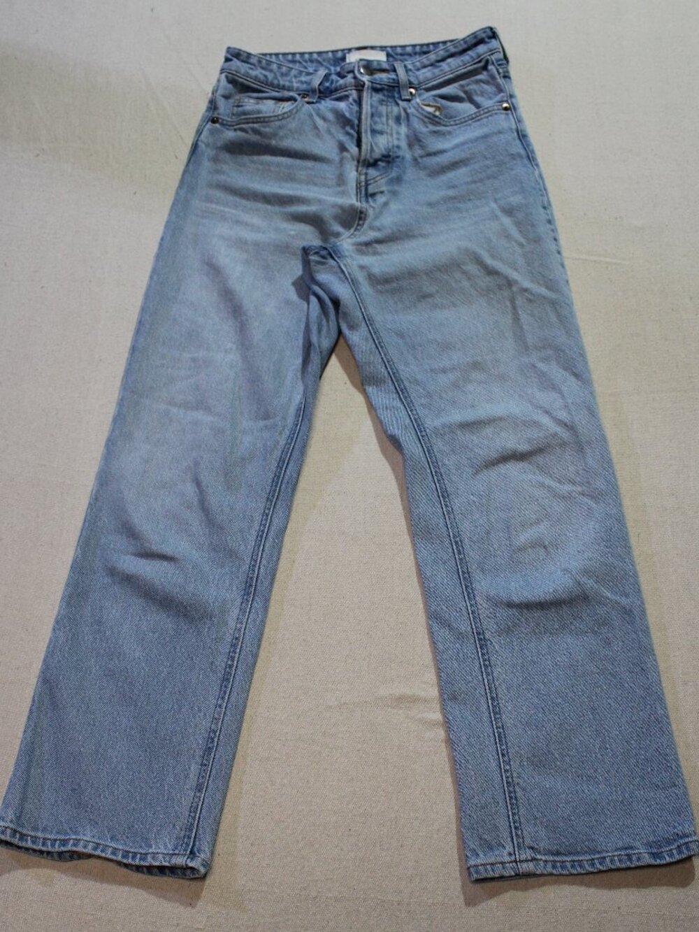 H&M Straight Leg, High Rise Jean, 5 Pocket, Button Fly, Light Wash, Sz 4
